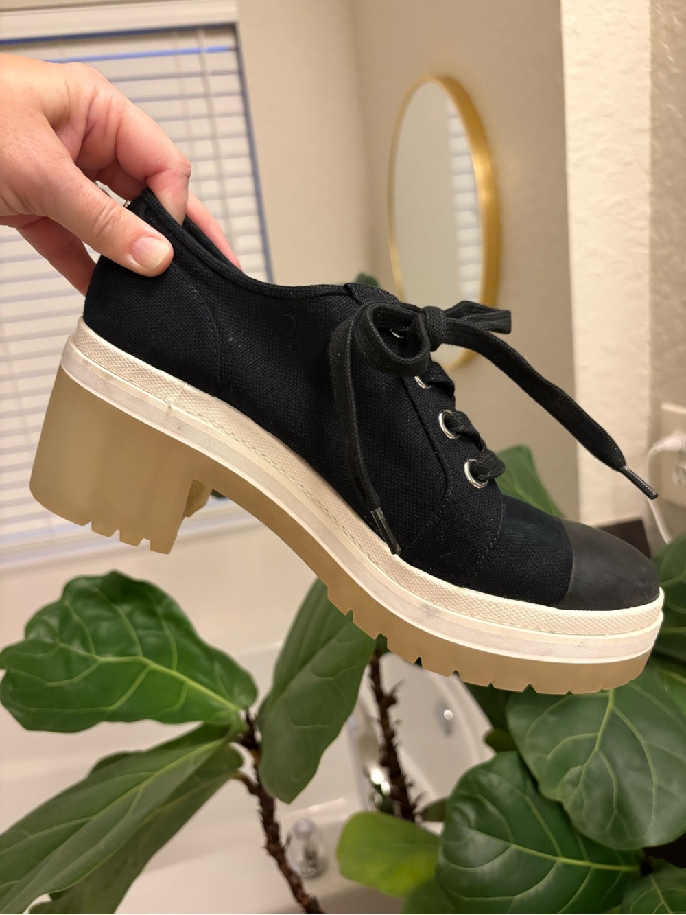 Michael Kors Corey Platform Sneakers Size 8.5